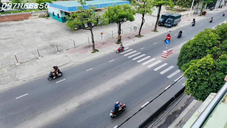 Rẻ Nhất Lê Hồng Phong – Nhà Hiếm Không Dải Phân Cách! Dưới 10 Tỷ!