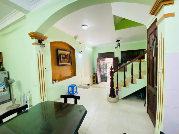 BÁN CĂN 65M-3 TẦNG HƠN 22 TỶ Ở TRUNG TÂM – LÔ GÓC – NGÕ NÔNG – GẦN PHỐ – CỰC THOÁNG – KINH DOANH