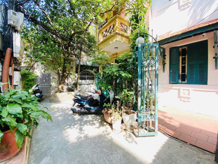 BÁN CĂN 65M-3 TẦNG HƠN 22 TỶ Ở TRUNG TÂM – LÔ GÓC – NGÕ NÔNG – GẦN PHỐ – CỰC THOÁNG – KINH DOANH