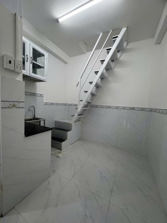 K1688 ✨ Giảm 250tr! sát CV Hoàng Văn Thụ, SHR, Lô góc, HXH, 2 tầng, 2.8x4m, 2.x tỷ