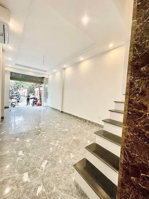 CHỈ 390 TRIỆU M NHÀ TIỂU KHU NGỌC KHÁNH 51M 5TẦNG THANG MÁY GARA Ô TÔ GIÁ 19.9 TỶ 0336212066