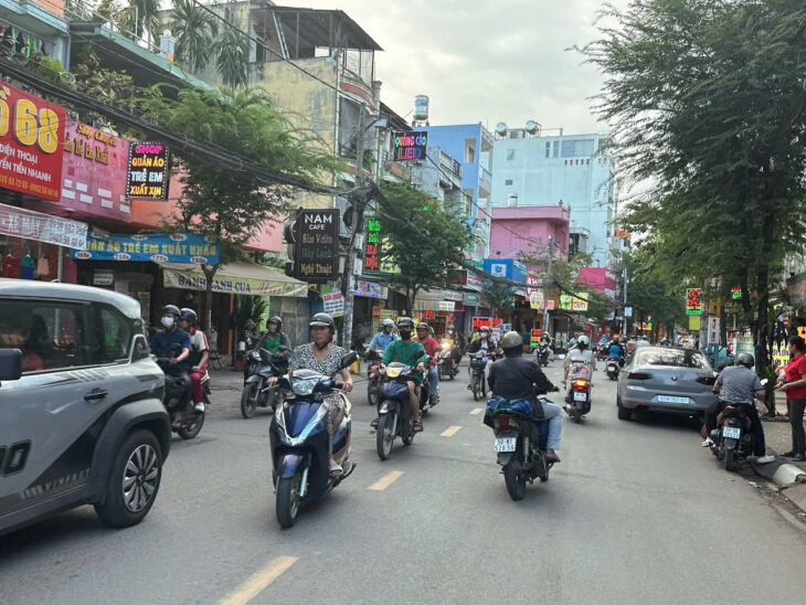 Nhà NGỘP HXH ngang 4.5m 183m2 4 lầu Nguyễn Văn Khối tặng NT XỊN gần trường C3 12.8 tỷ.