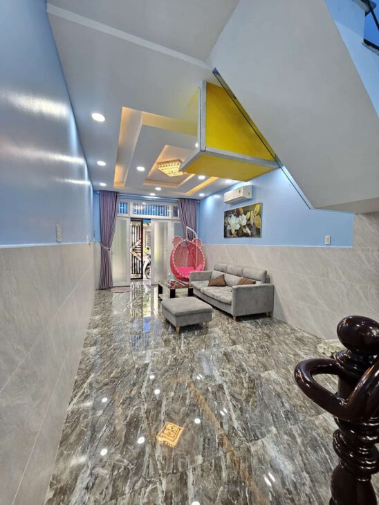 NHÀ 2 TẦNG 47M2, SÁT BÊN NGÃ TƯ NGUYỄN ẢNH THỦ VÀ TÔ KÝ. CHỦ XÂY TÂM HUYẾT, TRUNG MỸ TÂY, QUẬN 12.