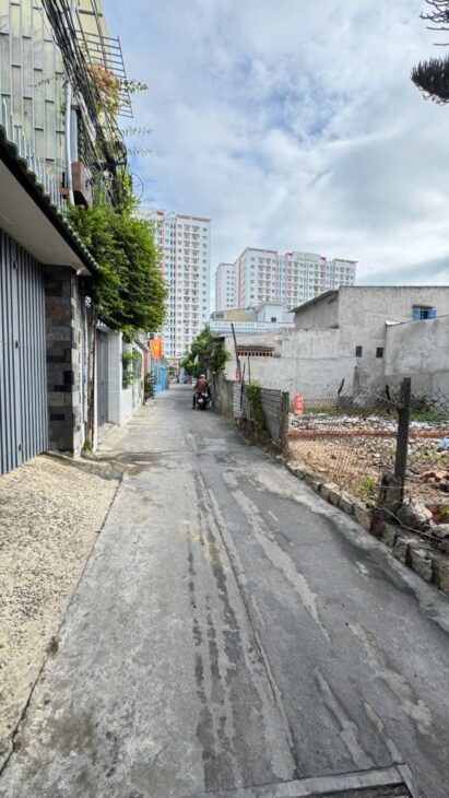 BÁN LÔ ĐẤT GẦN CC HOÀNG QUÂN ( VĨNH HOÀ ) – BẮC NHA TRANG BÁN LÔ ĐẤT GẦN CC HOÀNG QUÂN ( VĨNH HOÀ ) – BẮC NHA TRANG