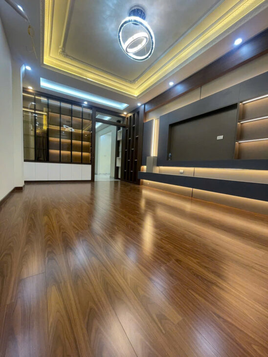 Bán nhà Hồng Tiến, dòng tiền đều – vị trí đẹp, 57m2, 8.9 tỷ