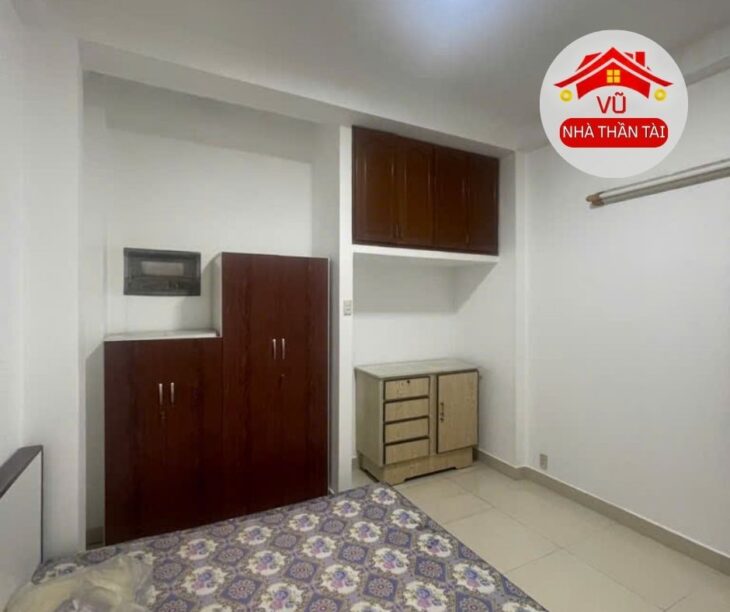 Bán nhà đẹp Măt Tiền Q.4, Gần Tân Vĩnh, 5,2m x 10m, 4 tầng, Giá nhỉnh 8 tỷ.