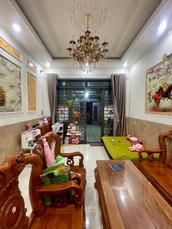 GẤP BÁN NHÀ MẶT TIỀN KDC CHỢ PHẠM THẾ HIỂN P4 Q8