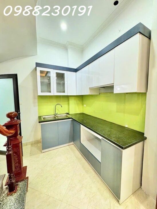 HIẾM bán nhà Cổ Linh Long Biên – 5 tầng – full nội thất – 5 phút ra Aeon Mall Long Biên nhú 6 tỷ