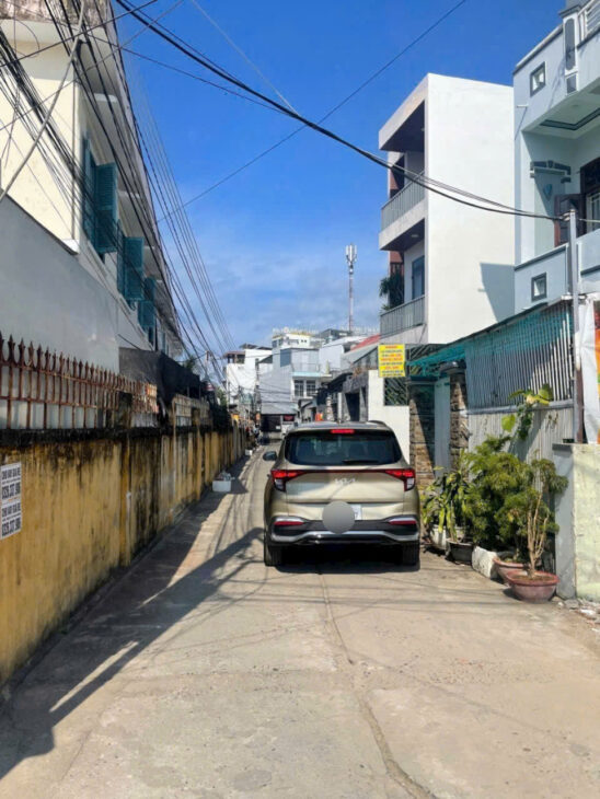 Bán nhà góc 2 mặt tiền mới xây phường Phước Long (Nay là Nam Nha Trang)