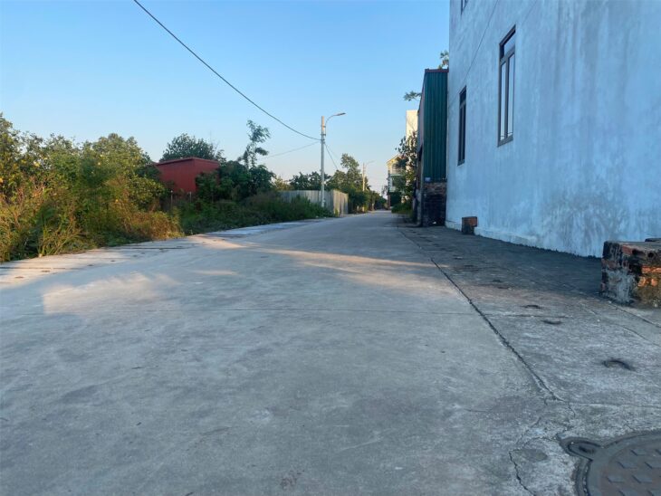 HÀNG MỚI 2,X TỶ TỔ 10 TT QUANG MINH,DT 50M,MT HƠN 4M.HÀNG F0 ĐẦU TƯ.