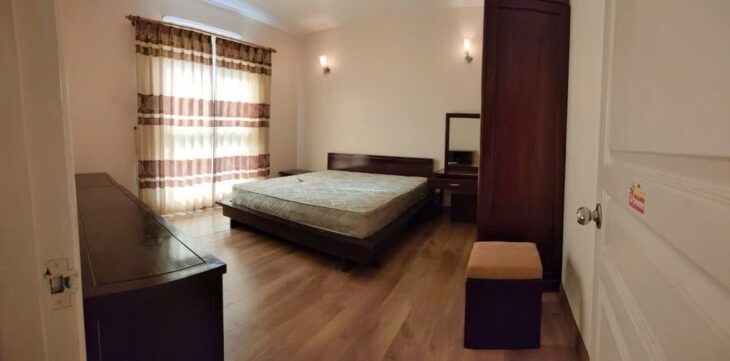 Bán căn hộ chung cư Vườn Đào,Phú Thượng Tây Hồ, 60m2, 1PN, sổ đỏ, giá 5.5 tỷ.