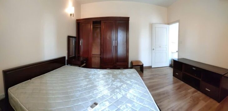 Bán căn hộ chung cư Vườn Đào,Phú Thượng Tây Hồ, 60m2, 1PN, sổ đỏ, giá 5.5 tỷ.