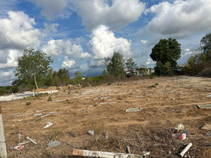 Bán 20m x 49m đất thổ cư Nguyễn Thông, Tân Bình, LaGi giá ngộp 180tr/m ngang