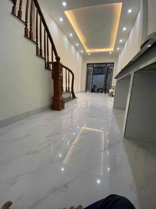 NHÀ CHÍNH CHỦ – GIÁ TỐT Vị Trí SIÊU HÓT – Nghĩa Dũng, Phường Phúc Xá, Quận Ba Đình, Hà Nội