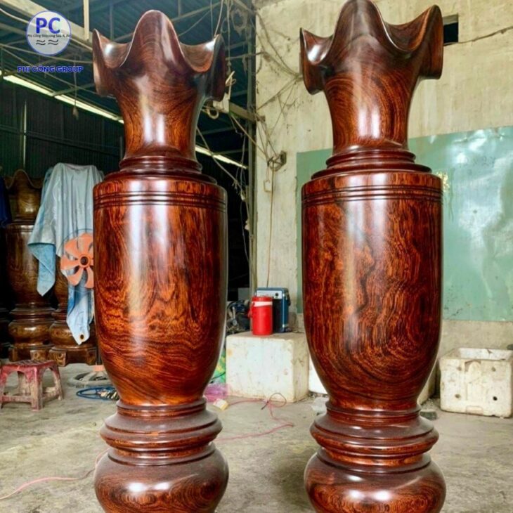 Hàng gỗ nguyên khối, kích thước lớn