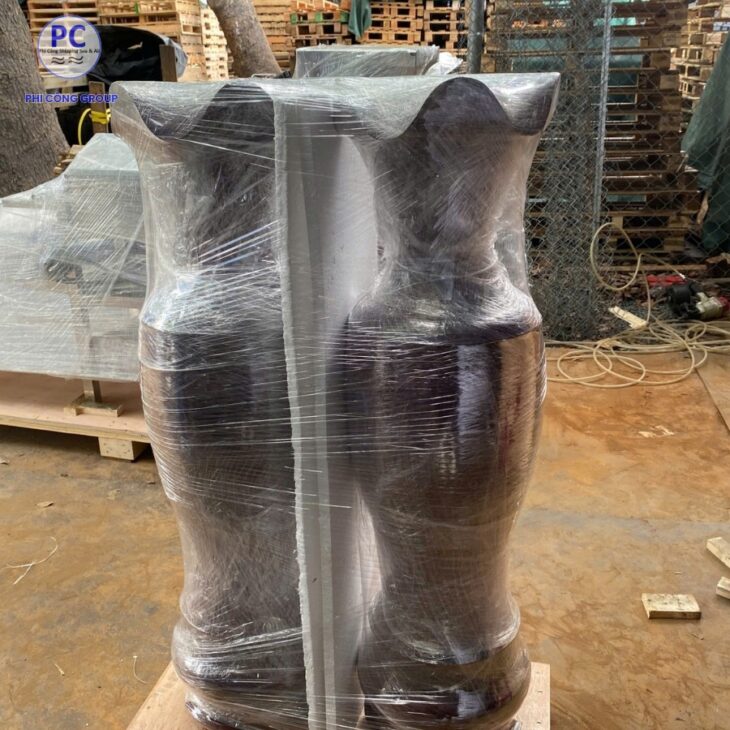 Hàng gỗ nguyên khối, kích thước lớn