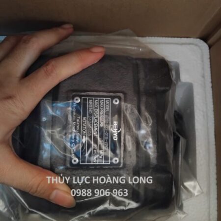 Bơm bánh răng ăn khớp ngoài, bơm bánh răng ăn khớp trong, bơm nhông thủy lực.