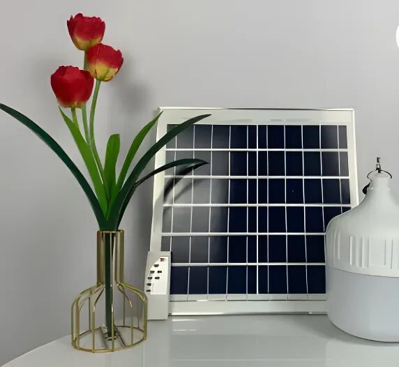 Đèn NL Mặt Trời CET-108P-300W-Bulb cực tiện lợi