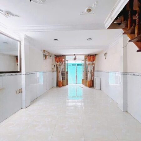 BÁN NHÀ QUẬN 4 – KÈO THƠM KHU DÂN CƯ KHÔNG QUY HOẠCH CÁCH MẶT TIỀN XÓM CHIẾU 30M