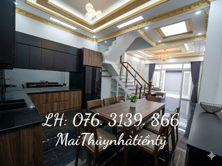 CHI 7. x TỶ- HTP- GẦN HOÀNG QUỐC VIỆT- ĐƯỜNG XE TẢI- GẦN PHÚ MÝ HƯNG- NHÀ 4 TẦNG- DT 4.6 x 12- DÂN