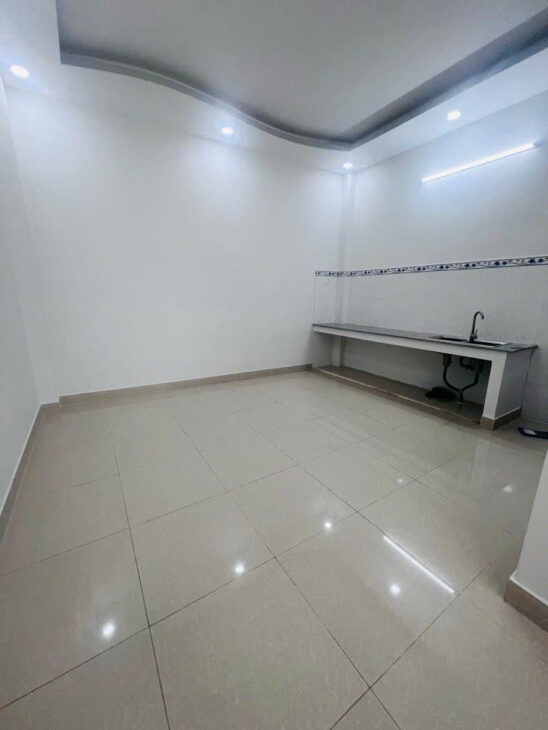 SIÊU PHẨM QUẬN 7- NHÀ MỚI 4 TẦNG – SÁT VÁCH PHÚ MỸ HƯNG – GIÁ CHỈ 6. X TỶ – DT GẦN 60M2.