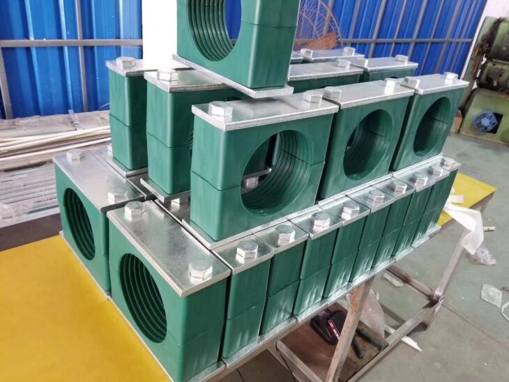 Phân Phối Kẹp Ống, Cùm Ống Inox, Cùm Ống Nhựa Giá Tốt Nhất