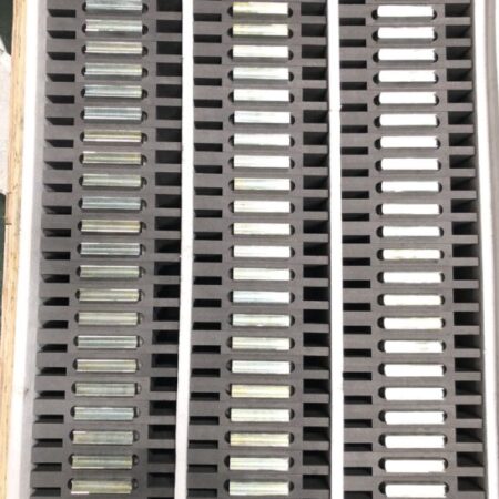Tổng kho nhập khẩu và phân phối tấm Graphite cho lò quay xi măng