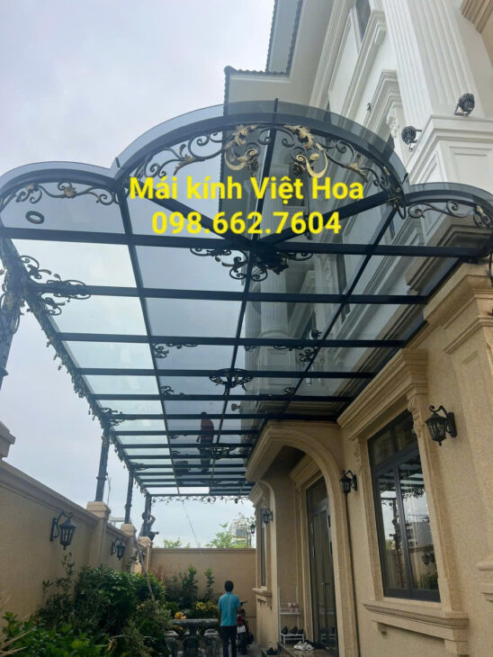 Mái kính nghệ thuật sang trọng, chất lượng tại Hà Nội