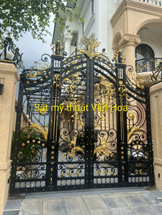 Cần gia công cổng sắt mỹ thuật đẹp, bền, cao cấp tại Hà Nội