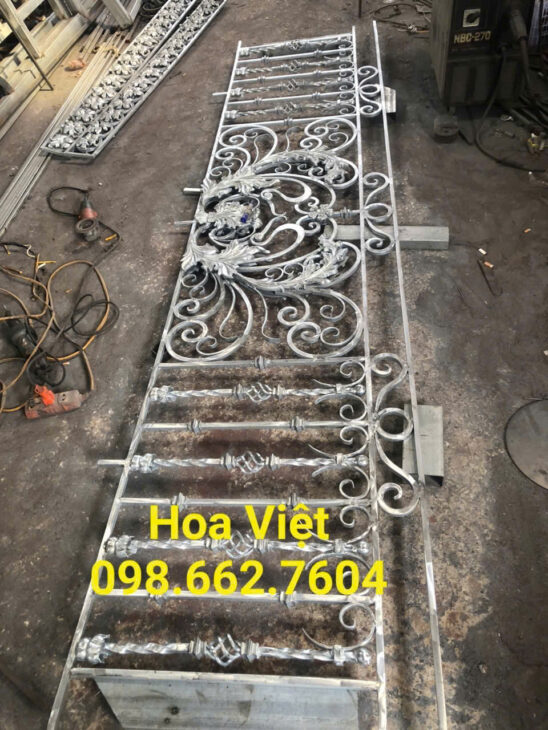 Gia Công Lan Can Ban Công Sắt Mỹ Thuật Chuyên Nghiệp