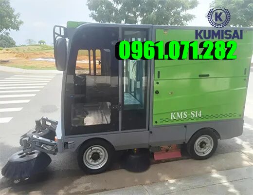 Xe quét rác công nghiệp ngồi lái Kumisai KMS-S14