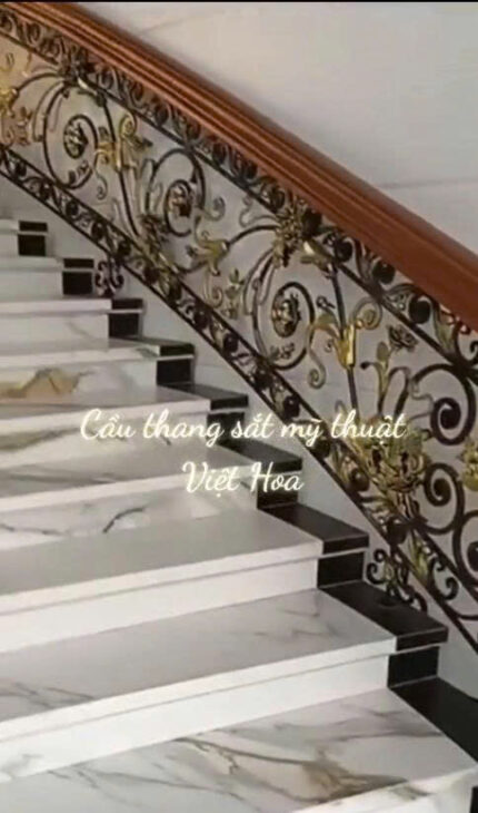Gia công cầu thang sắt mỹ thuật giá tại xưởng