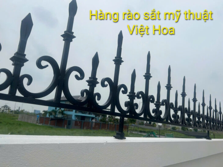 Lan can sắt mỹ thuật đẹp, sang trọng tại Hà Nội