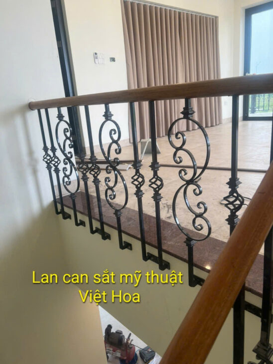 Lan can sắt mỹ thuật đẹp, sang trọng tại Hà Nội