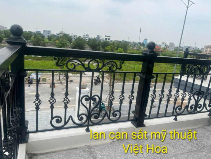 Lan can sắt mỹ thuật đẹp, sang trọng tại Hà Nội