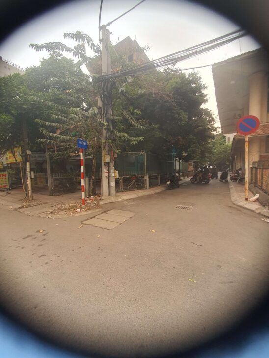 HN – CHO THUÊ CHCC TẦNG 1 – 192 GIẢI PHÓNG (Chính chủ) Căn góc có sân vườn
