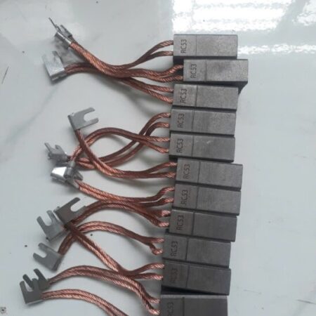 Hiệu Suất Cao, Hao Mòn Thấp – Bí Quyết Từ Chổi Than Cao Cấp”