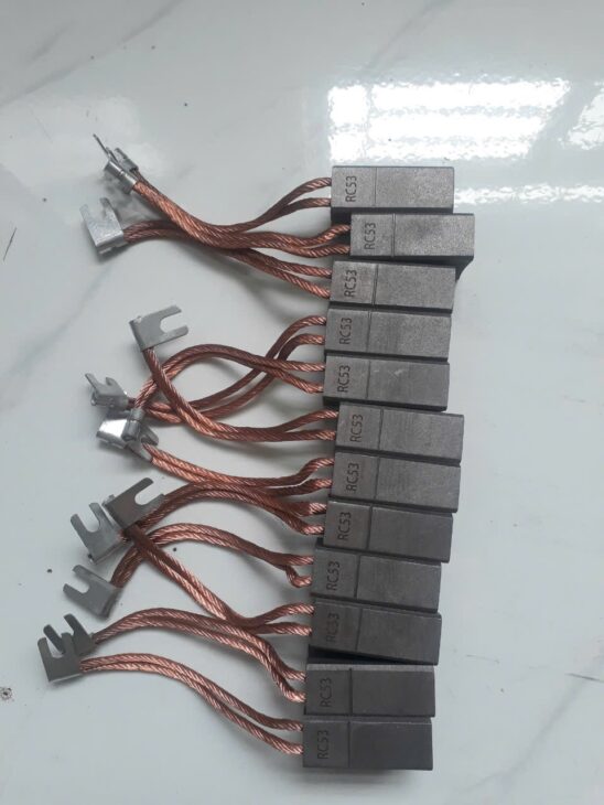 Hiệu Suất Cao, Hao Mòn Thấp – Bí Quyết Từ Chổi Than Cao Cấp”