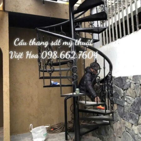 Cầu thang xoắn ốc Hà Nội đẹp, sang trọng Cầu thang xoắn ốc Hà Nội đẹp, sang trọng