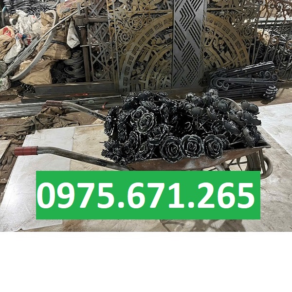 Hoa hồng sắt trang trí cổng – Nhận gia công theo yêu cầu